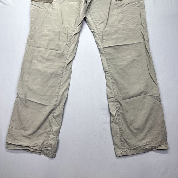 Calvin Klein Pants Women's Size 10 Zip Cargo Pockets Gray Cuffed - Picture 3 of 16
